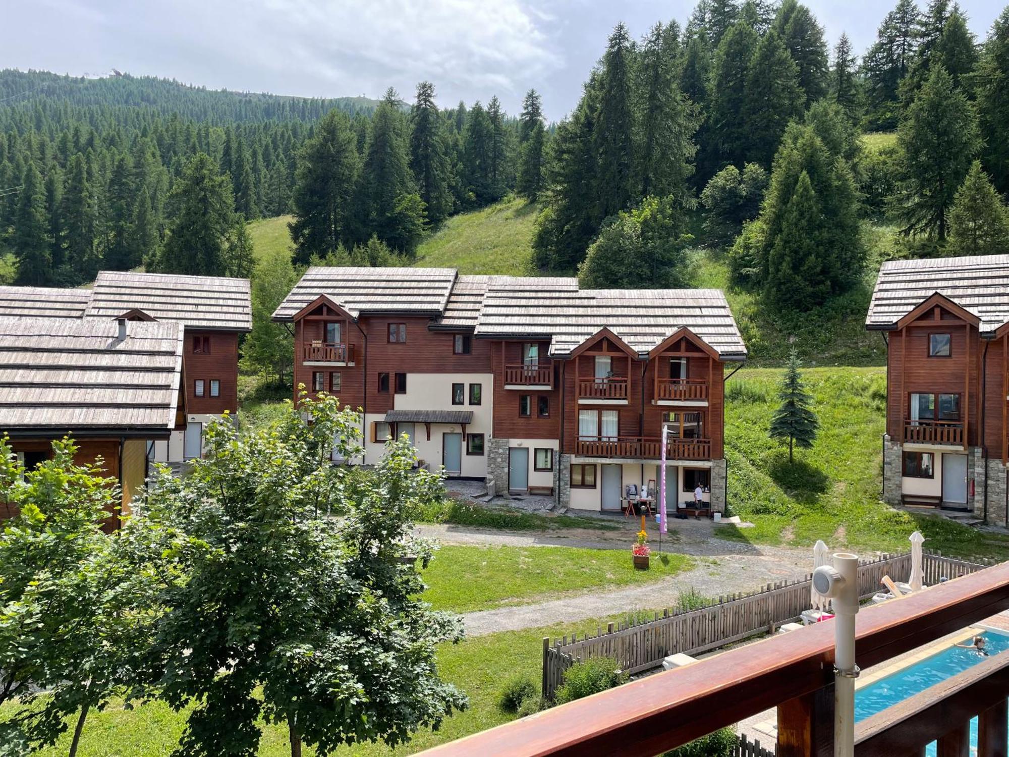 Puy St Vincent 1800 Au Pied Des Pistes Apartment Пюи-Сен-Венсан Екстериор снимка